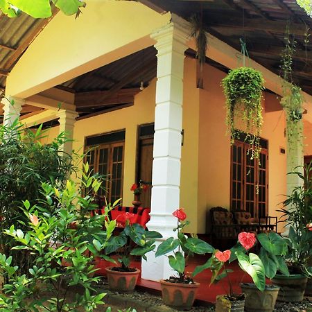Suba Home Stay Sigiriya Eksteriør billede